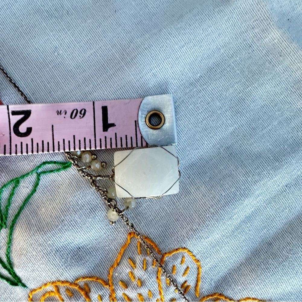 Express White Quartz Wire Wrapped Pendant Necklace – 18” w/ Extender - Picture 7 of 7